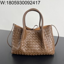 징 팩토리 보테가베네타 스몰 피나코테카 819004 15*24*12cm 꼬냑