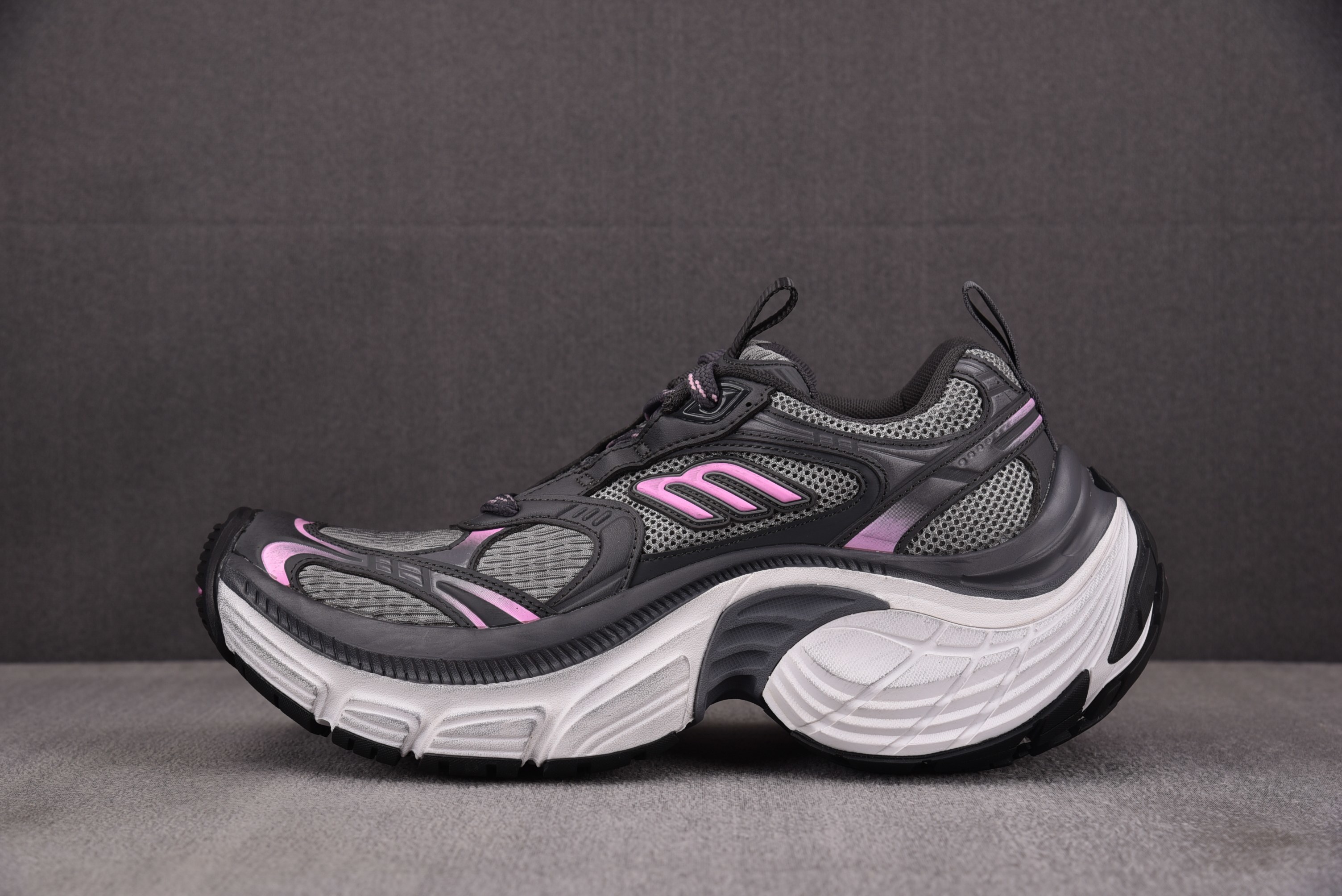 【XA】발렌시아가 6XL 핑크 그레이