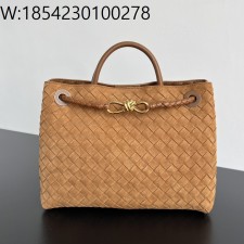 징 팩토리 보테가베네타 미디움 안디아모 743572 32.5*25*11cm 브라운 스웨이드