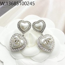 AGG 샤넬 큐빅 더블 하트 CC로고 진주 귀걸이 실버
