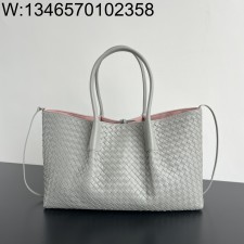 징 팩토리 보테가베네타 피나코테카 817166 23*43*14.5cm 미디엄 그레이