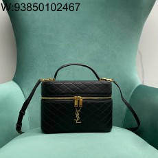 Pomegrante 생로랑 램스킨...