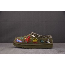 어그 타즈 카키 1122553-FRSN