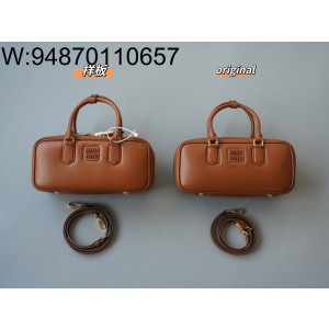 [LP공장]미우미우 아르카디 가죽...