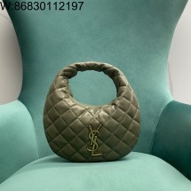 Pomegrante 생로랑 퀼팅 스웨이드 소재 ICARINO 851689 17*3*13cm 그린