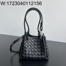 징 팩토리 보테가베네타 스몰 파라슈트 796569 21*17*16.5cm 블랙 은장