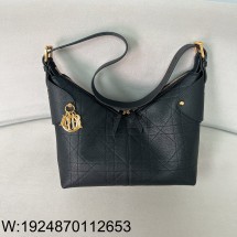 [JHL] 디올 보야주 미디움 백 플랫 매크로까나쥬 크링클 카프스킨 블랙 M2846 28*18*12cm