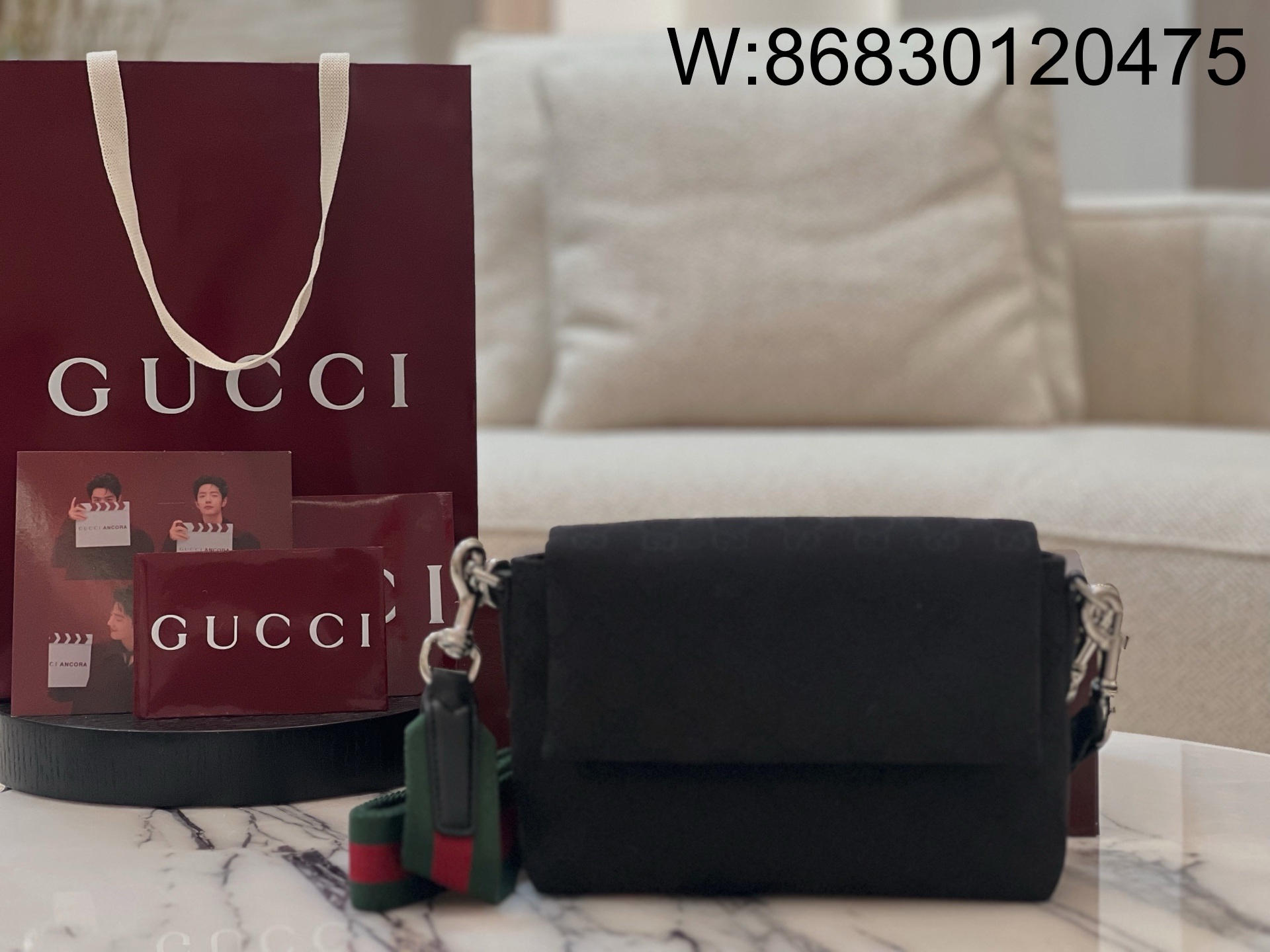 [JHL] 구찌 스몰 GG 크로스바디 백 웹 블랙 821617 19*15*7cm