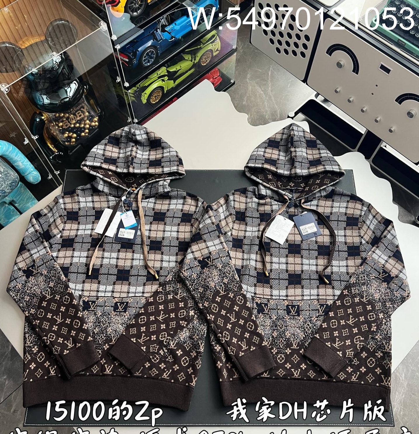 V공장 루이비통 모노그램 페이디드 플래드 후디티 1AJCB1