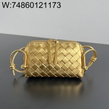 징 팩토리 보테가베네타 콘서트 파우치 794258 18.5*11.5*8.5cm 골드