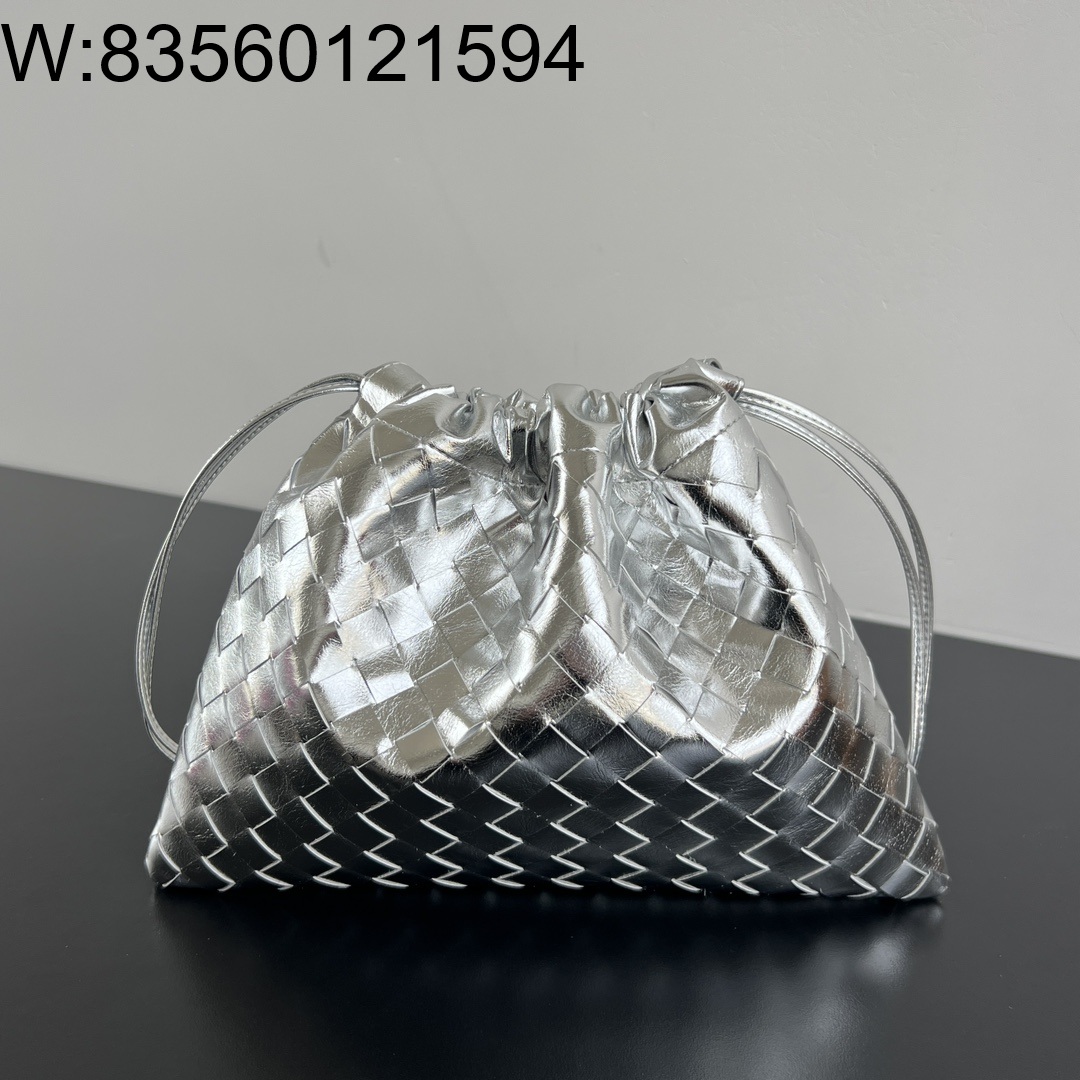 징 팩토리 보테가베네타 더스트 백 796728 32*23cm 은색