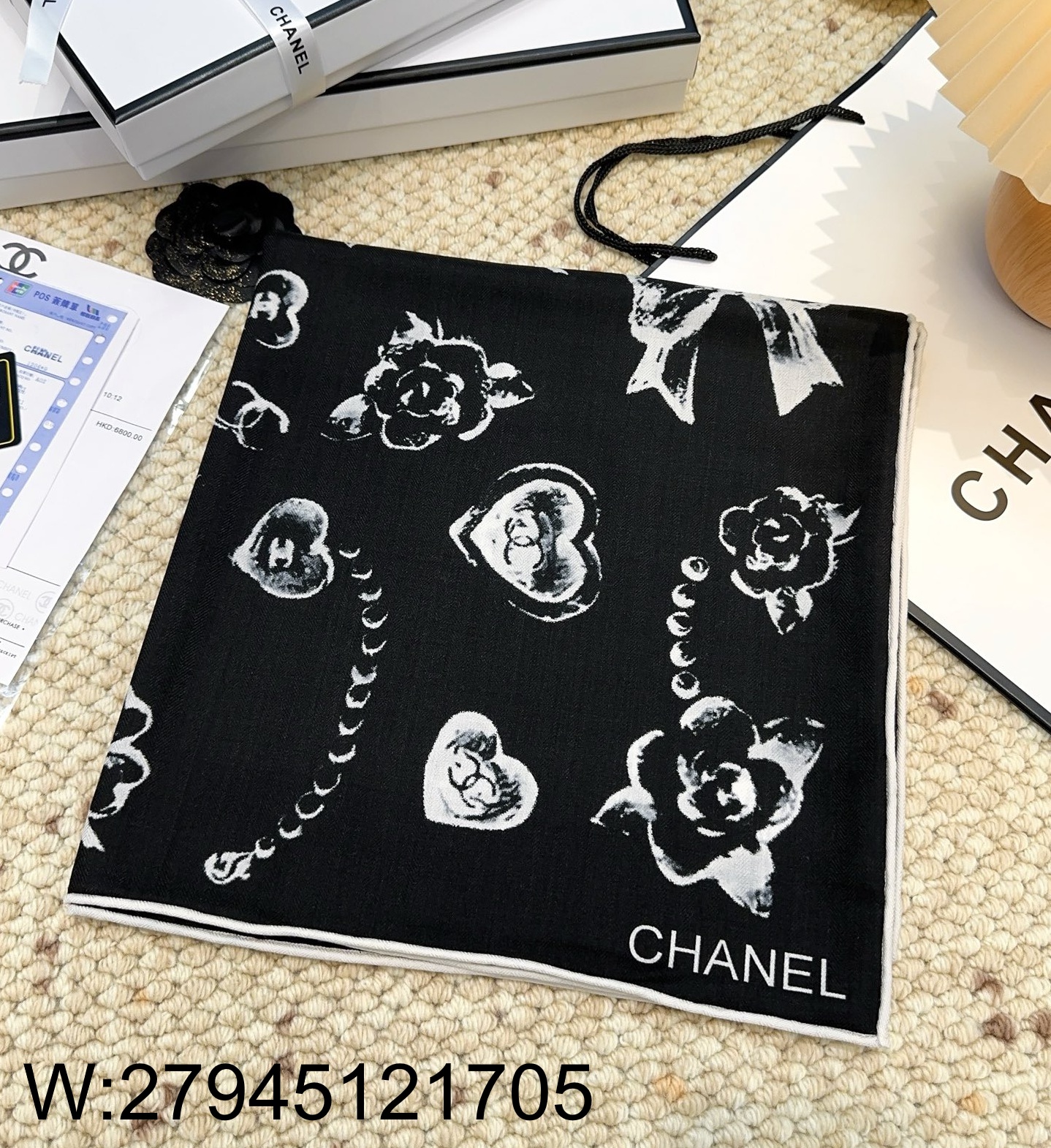 AGG 샤넬 프린트 스퀘어 스카프 140cm*140cm 블랙