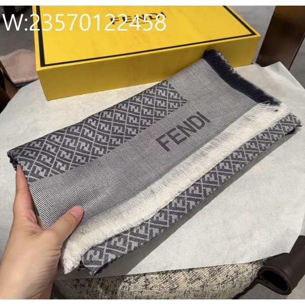 AGG 펜디 FF로고 스퀘어 태슬 스카프 그레이 140*140cm