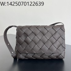 징 팩토리 보테가베네타 라지 디아...