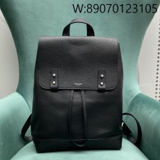 Pomegrante 생로랑 삭 드...