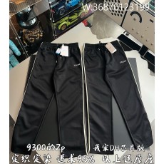 V공장 셀린느 옆 흰색 선 운동 ...