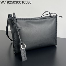 징 팩토리 보테가베네타 코리에레 ...