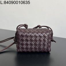 징 팩토리 보테가베네타 미니 루프...