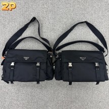 [윌리엄셀러] 프라다 익스플로어 리나일론 앤 레더 백 블랙