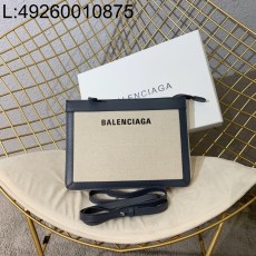 [dxg] 발렌시아가 캔버스 포쉐...