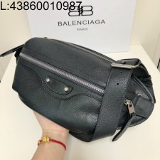 [dxg] 발렌시아가 양가죽 베이직 벨트백 36*15*15cm 블랙