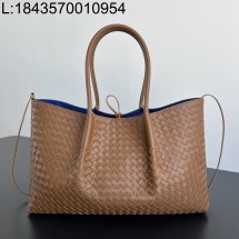 징 팩토리 보테가베네타 피나코테카 817166 23*43*14.5cm 미디엄 라이트 브라운