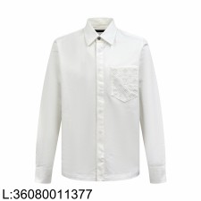 [잔디집2] 루이비통 엠보스드 포켓 롱 슬리브드 긴팔 셔츠 1AJCAI 화이트
