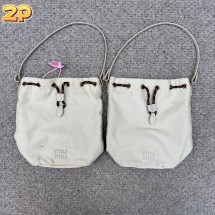 [윌리엄셀러] 미우미우 모노그램 자수 캔버스 버킷백 3컬러