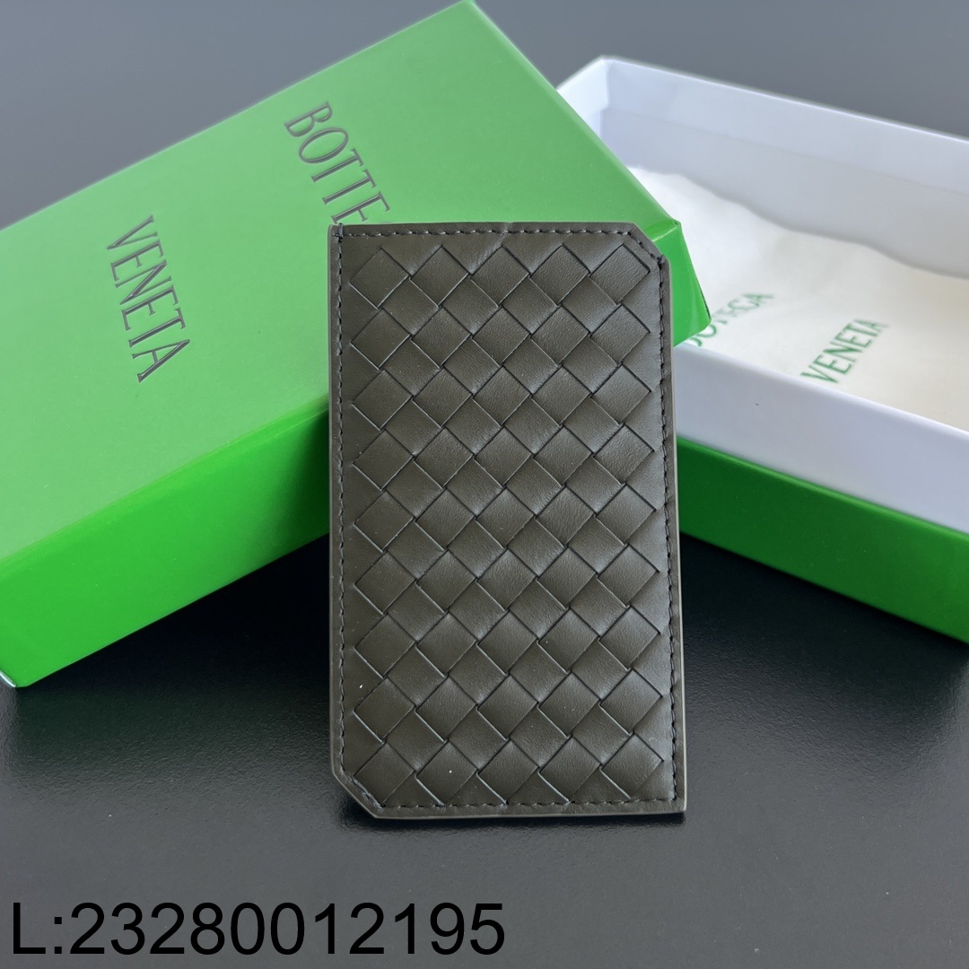 징 팩토리 보테가베네타 인트레치아토 피콜로 버티컬 카드 케이스 12*7*0.5cm 카키