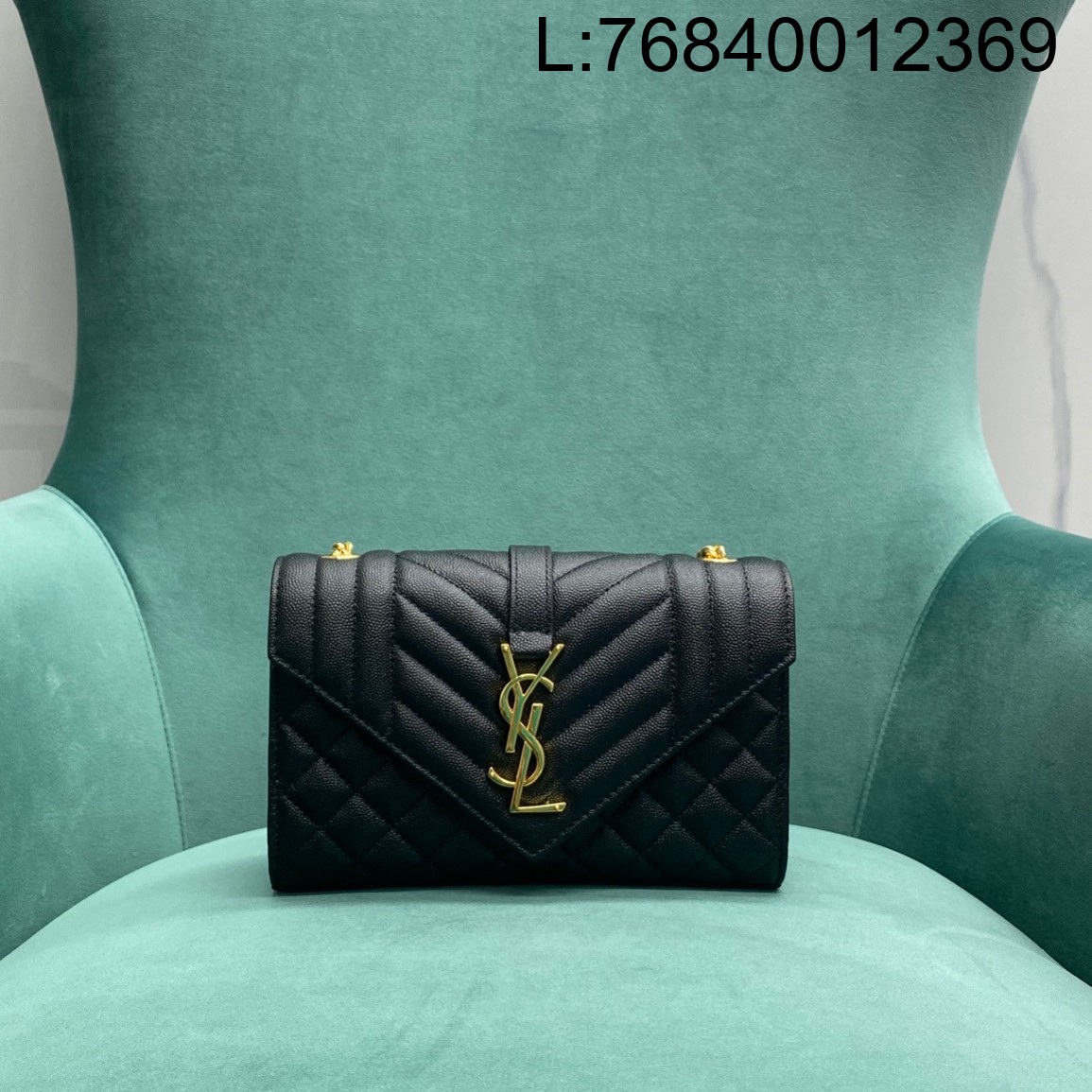 Pomegrante 생로랑 그랑 드 뿌드르 퀼팅 가죽 ENVELOPE 스몰 600195 21*6*13cm 블랙 금장