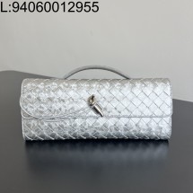 징 팩토리 보테가베네타 안디아모 클러치 741511 31*13*3cm 빈티지 실버