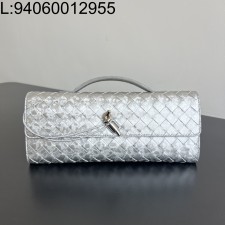 징 팩토리 보테가베네타 안디아모 클러치 741511 31*13*3cm 빈티지 실버