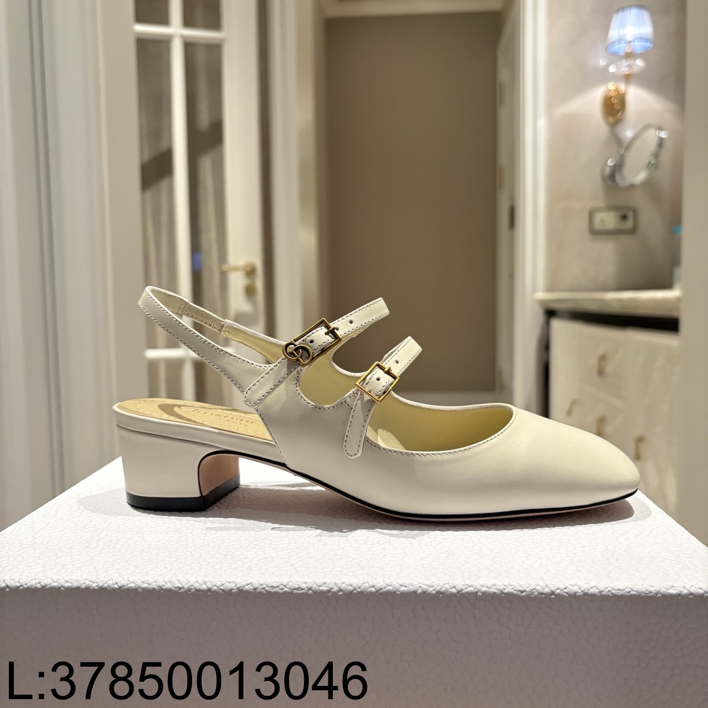 [QR5009] 디올 셰리 슬링백 펌프스 서플 카프스킨 화이트