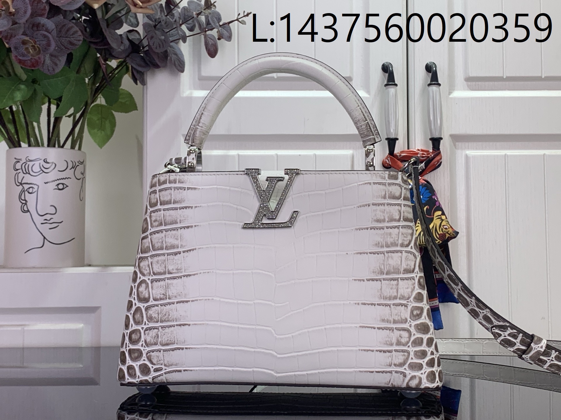 [88factory] 루이비통 카퓌신 BB 악어무늬 M94227 M48865 M88299 17.3*9*27cm 화이트