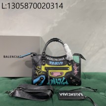 [dxg] 발렌시아가 르 시티 스몰 백 파리스 멀티 컬러 그래피티 24*16*9cm 블랙