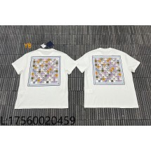 [잔디집2] 루이비통 뒷면 스퀘어 스카프 프린트 반팔티 화이트