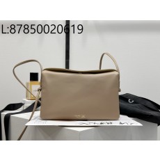 백경 셀린느 트리오 플랩 부드러운 램스킨 10P862 22*14*4cm 라이트 베이지