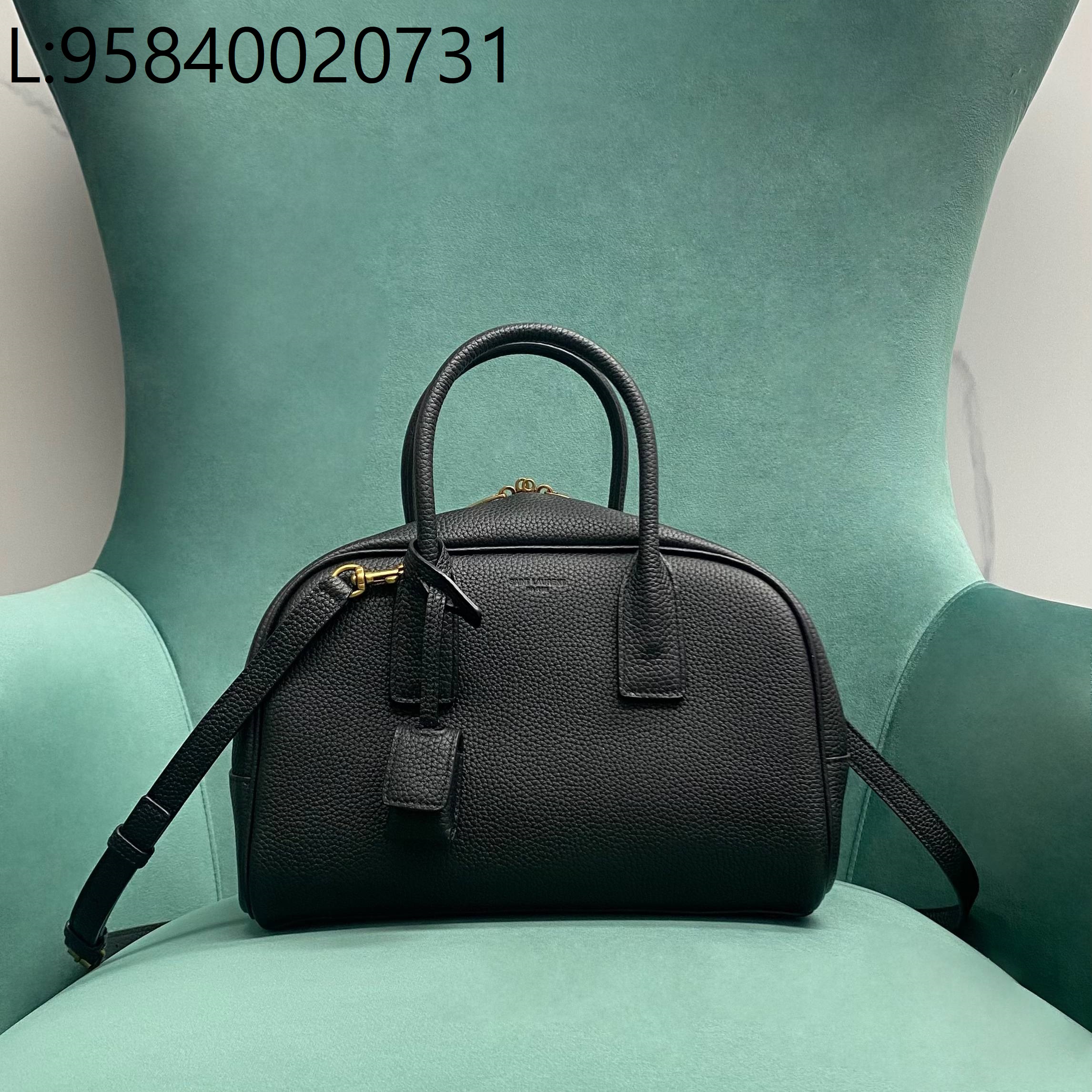 Pomegrante 생로랑 삭 드 주르 보스턴 그레인드 레더 스몰 블랙 851694 27*18*15cm