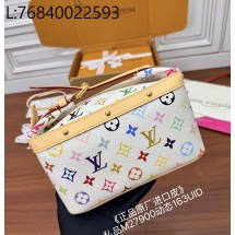 [듀티프리] 루이비통LV x TM 크루저 토일레트리 백 화이트 M27900 13.5*12*22cm