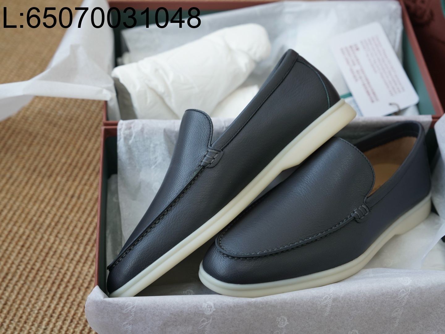 [AP공장] 로로피아나 썸머 워크 레더 블랙 로퍼 남성용