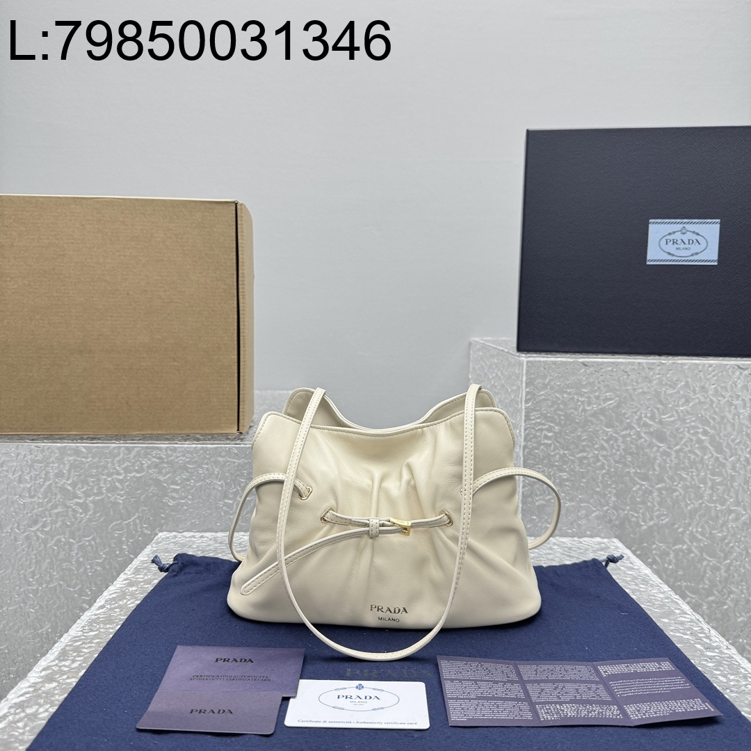 [카타] 프라다 다다 나파 레더 백 아이보리 25*18.5*11cm