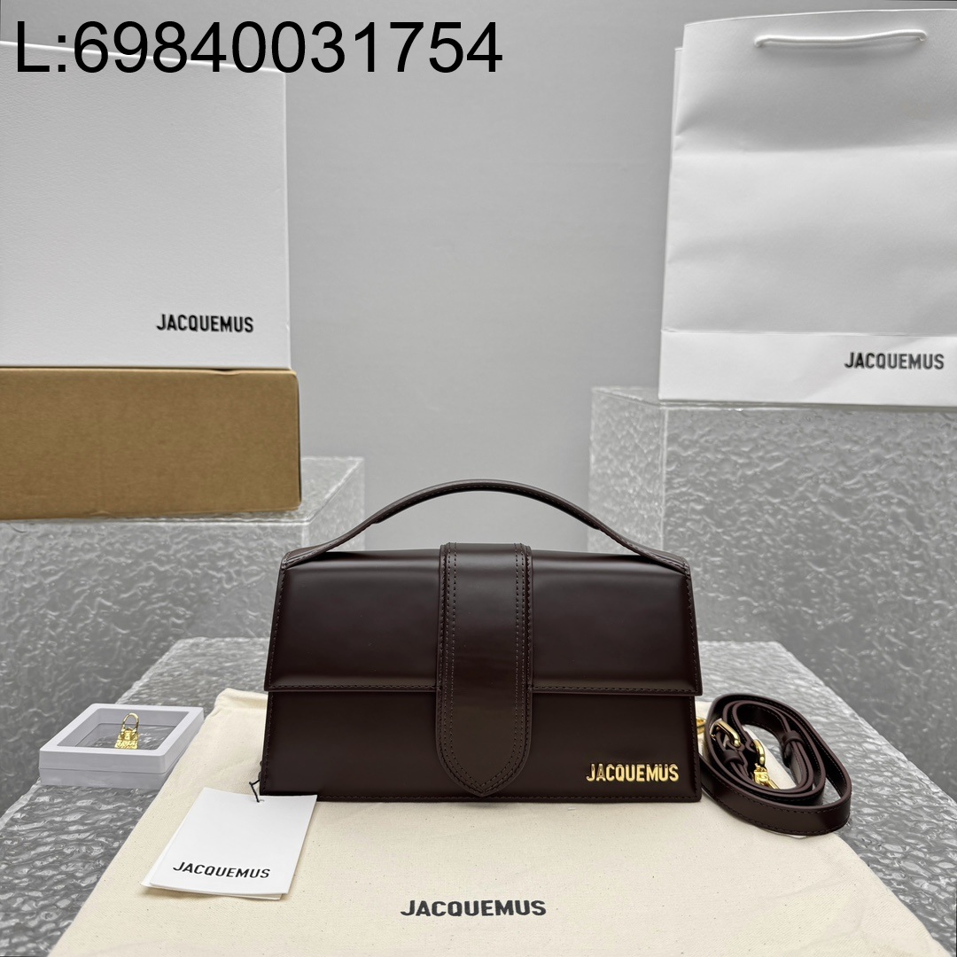 [카타] 자크뮈스 밤비노 크로스바디 플랩백 다크 브라운 24*13*7cm 라지 금장 무광 KBZ