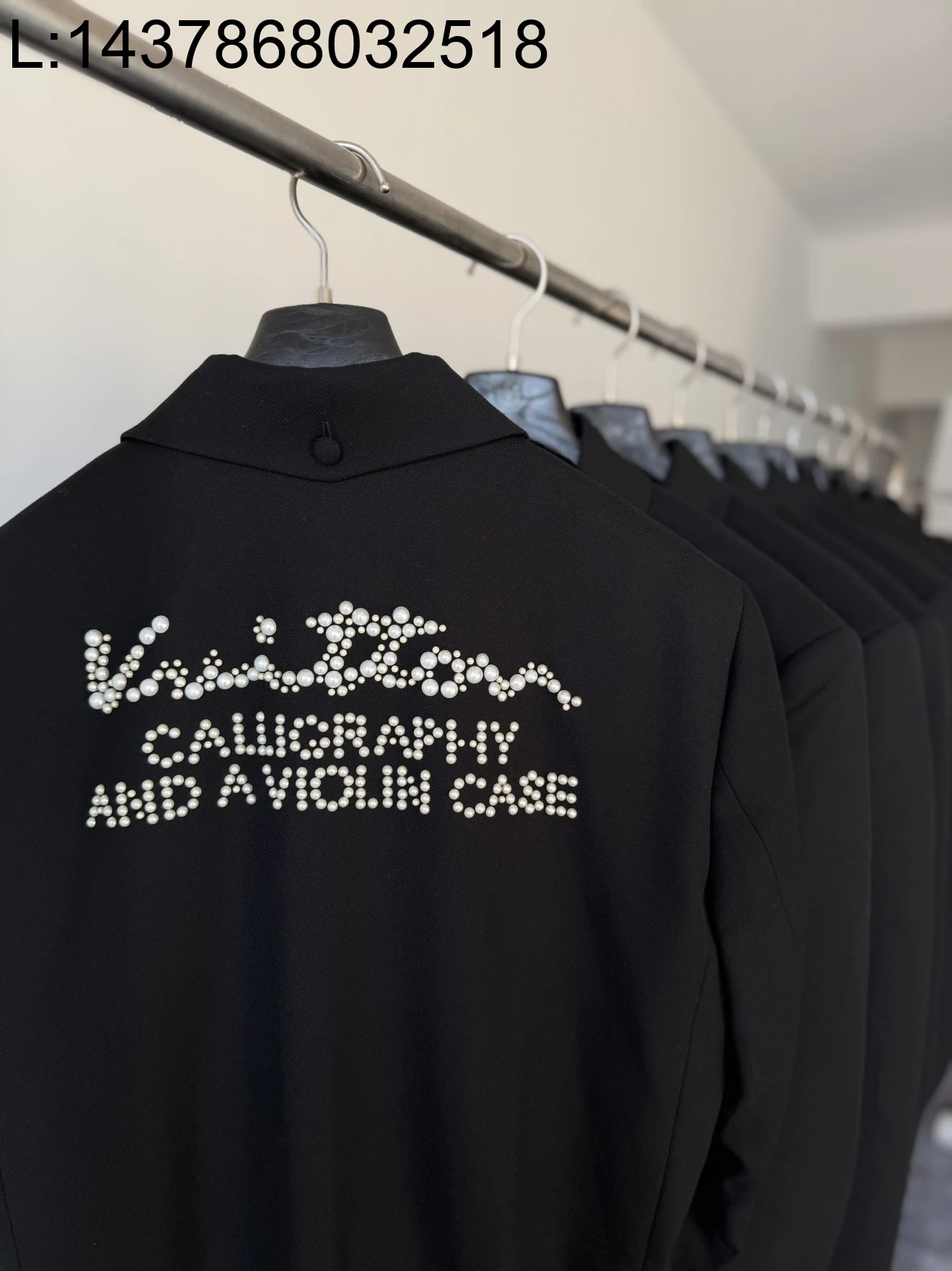 [콜라 셀러] 루이비통 캐쥬얼 뒷면 진주 모노그램 양복 상의 자켓 블랙 웨이디안 주소