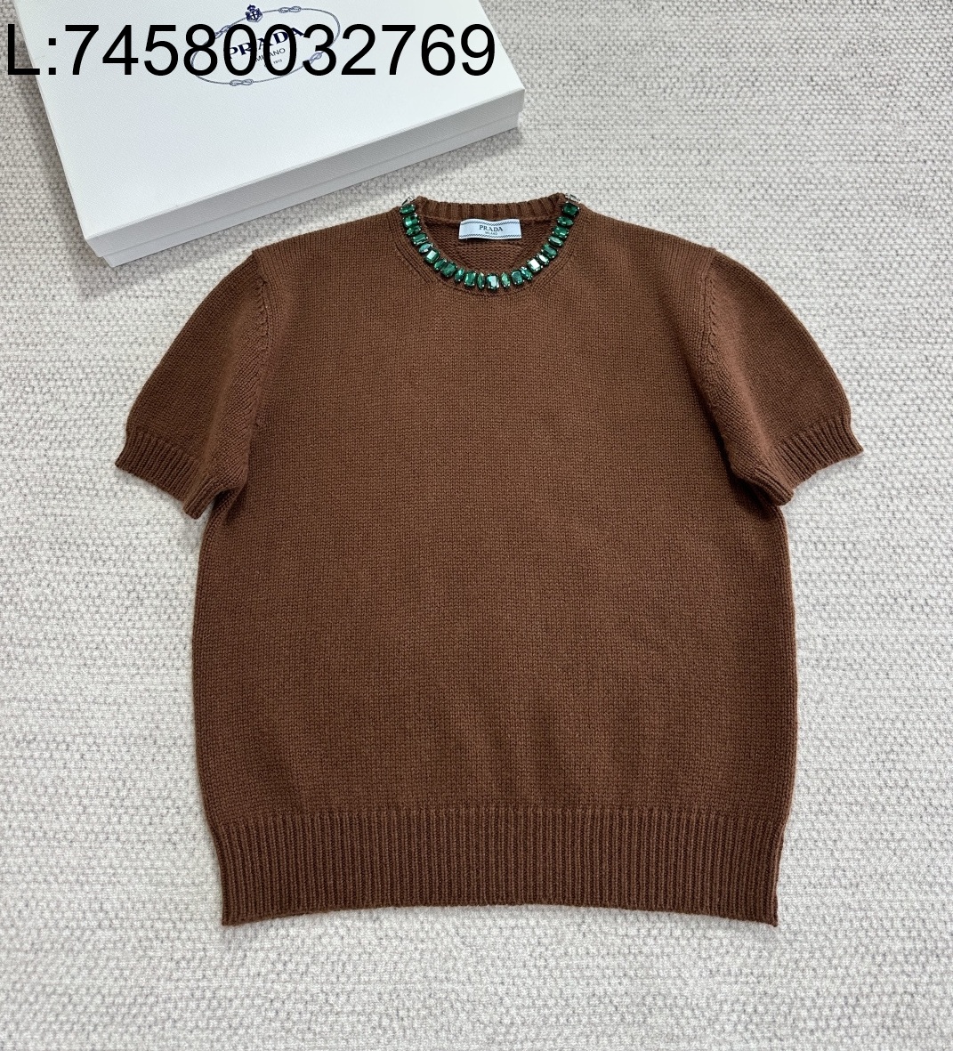 [타지아공장(tj공장) -여성전용] 프라다 캐시미어 니트 반팔티 블라운 그린 큐빅