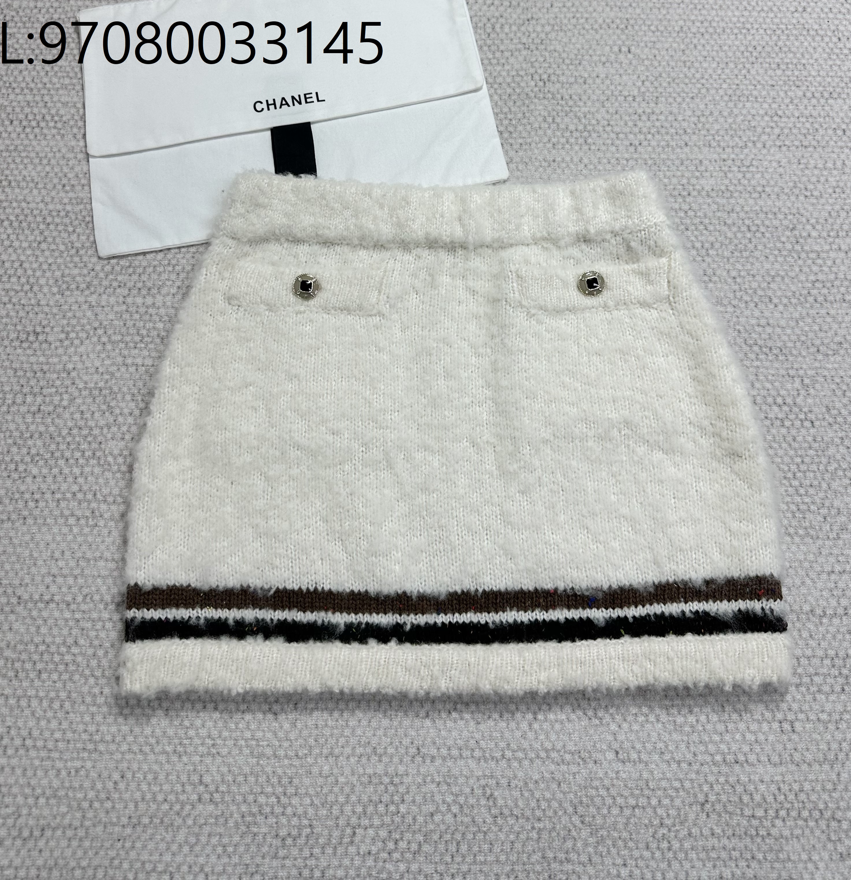 [타지아공장(tj공장) -여성전용] 샤넬 캐시미어 부클 텍스처 스커트 아이보리