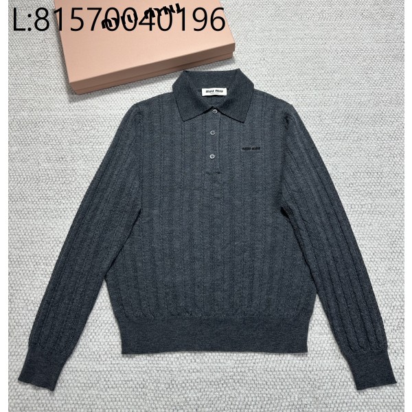 [타지아공장(tj공장) -여성전용] 미우미우 캐시미어 스트라이프 자카드 폴로 / 카라티 / 긴팔티 다크 그레이