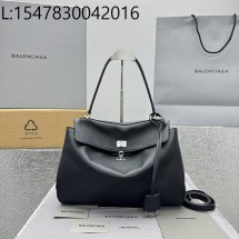 [카타공장, kata공장] 발렌시아가 로데오 미디엄 핸드백 빈티지 실버 장식 35*23*11cm 블랙 그레인 소가죽