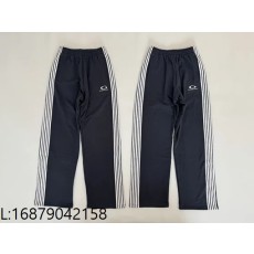 [사탄 셀러] 발렌시아가 25SS...