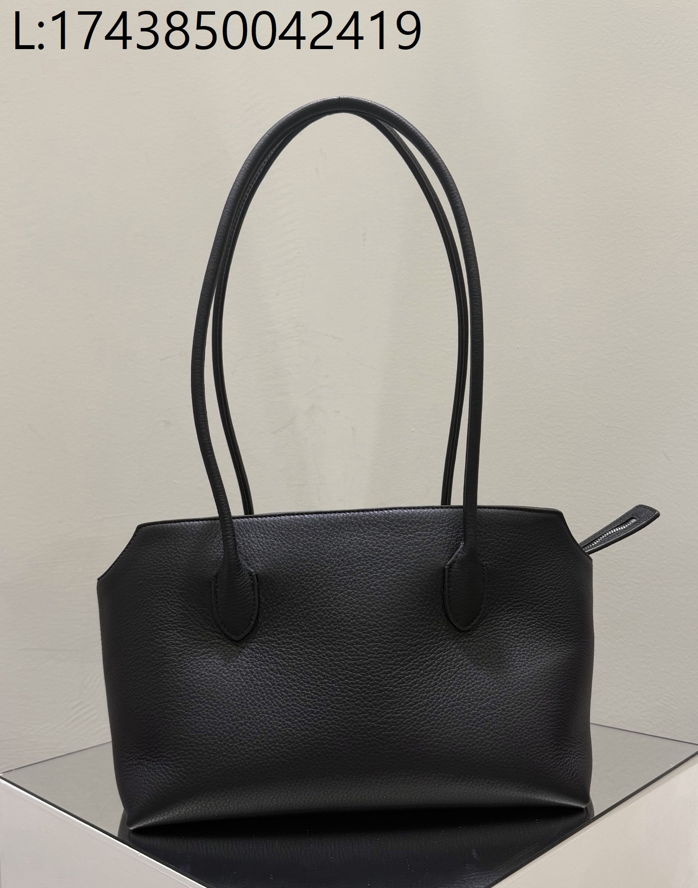 [켄달공장] 더 로우 테라스 레더 백 블랙 33*20*17.5cm