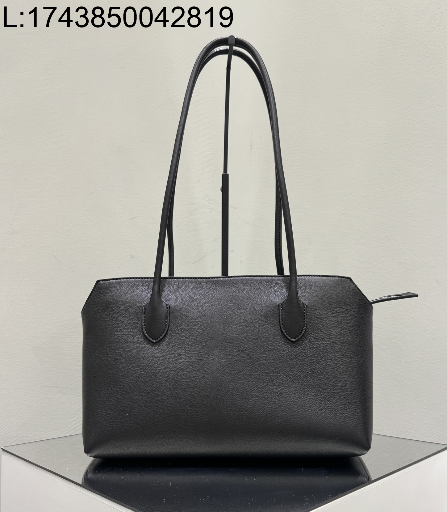 [켄달공장] 더 로우 테라스 레더 백 블랙 33*20*17.5cm 송자이 가죽